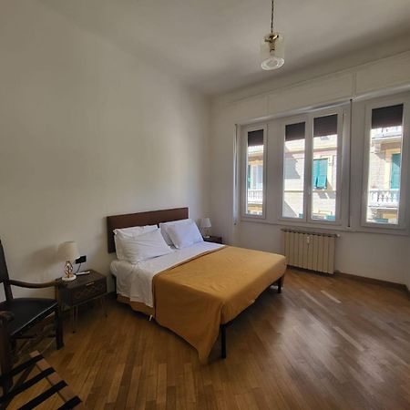 Ferienwohnung Tra Mare E Castello La Spezia Exterior foto