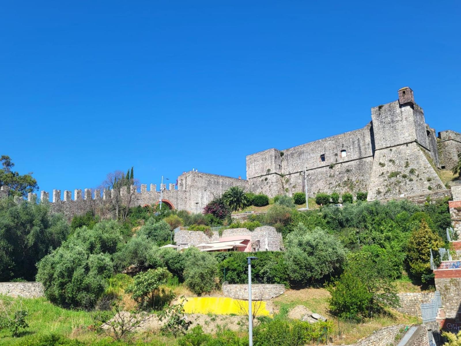 Ferienwohnung Tra Mare E Castello La Spezia Exterior foto